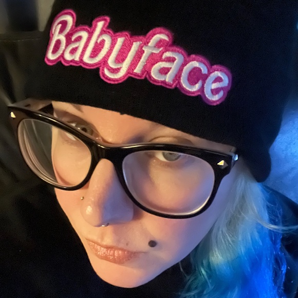 Meet your Posher, Rebecca - Picture 1 of 1